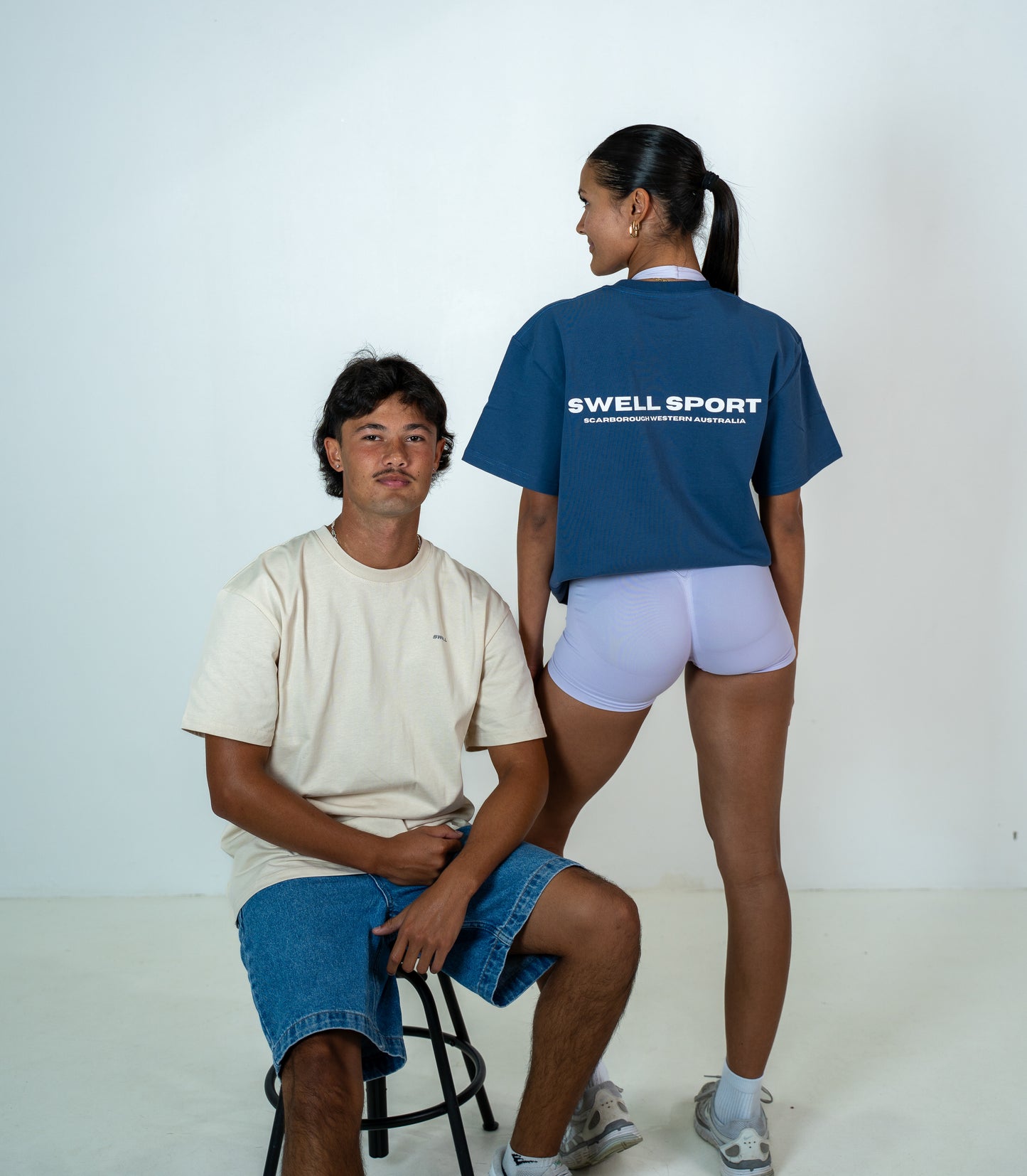 Locals Tee Navy